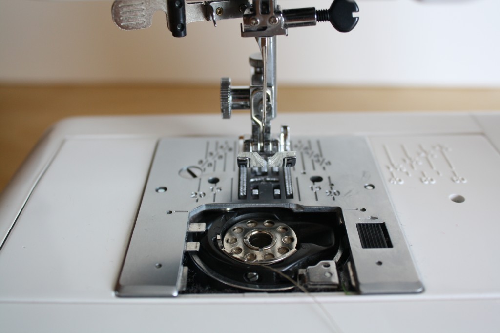 How To Load A Bobbin In A Sewing Machine - Lovely Stitching